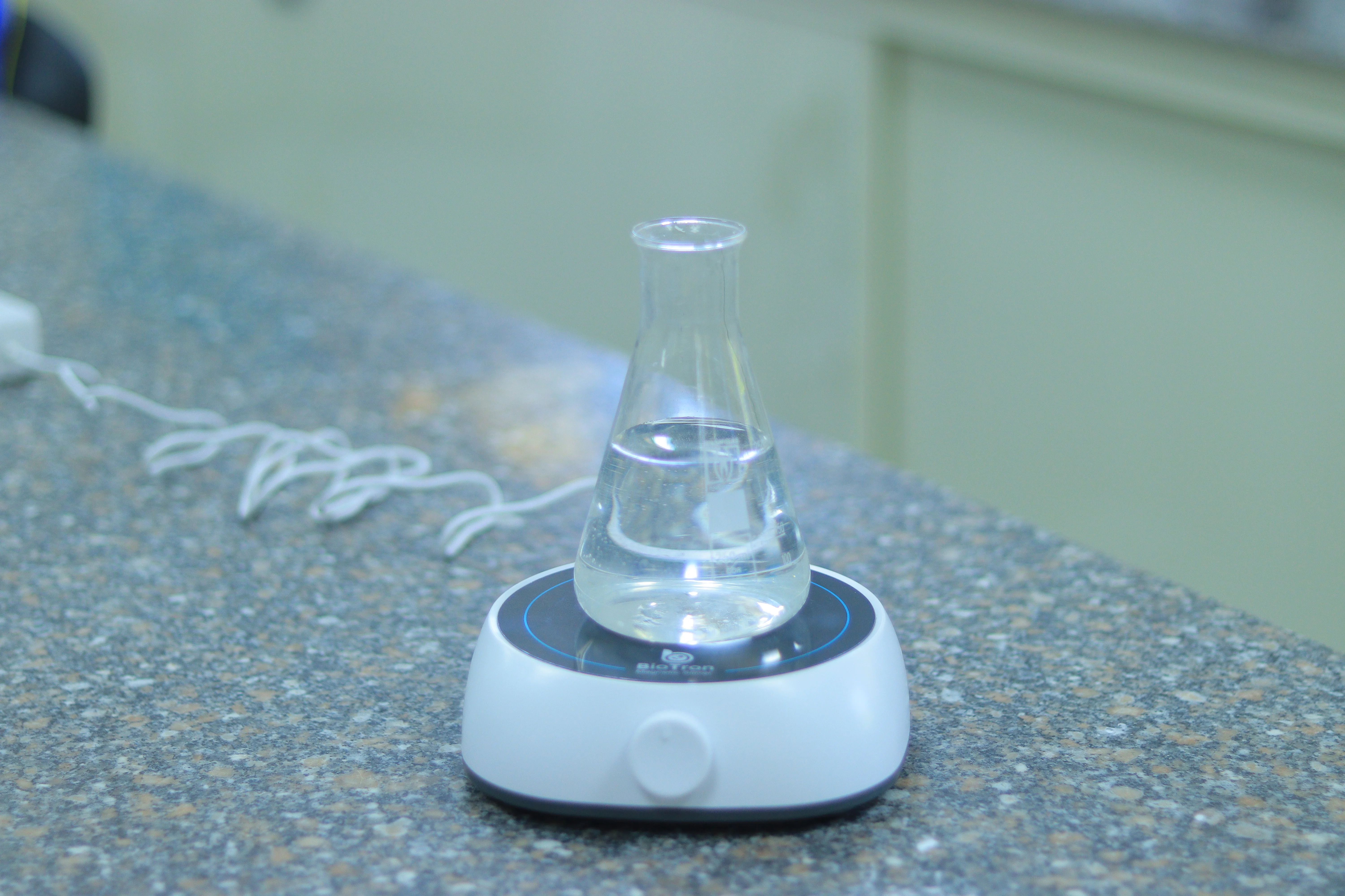 Magnetic Stirrer With Hotplate